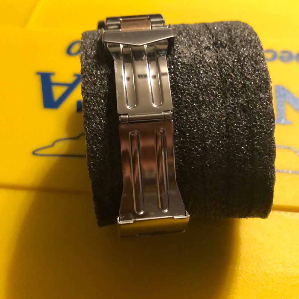 Invicta Watch - Picture 2 of 5